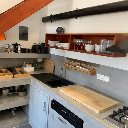 The Loft Stylish 아파트